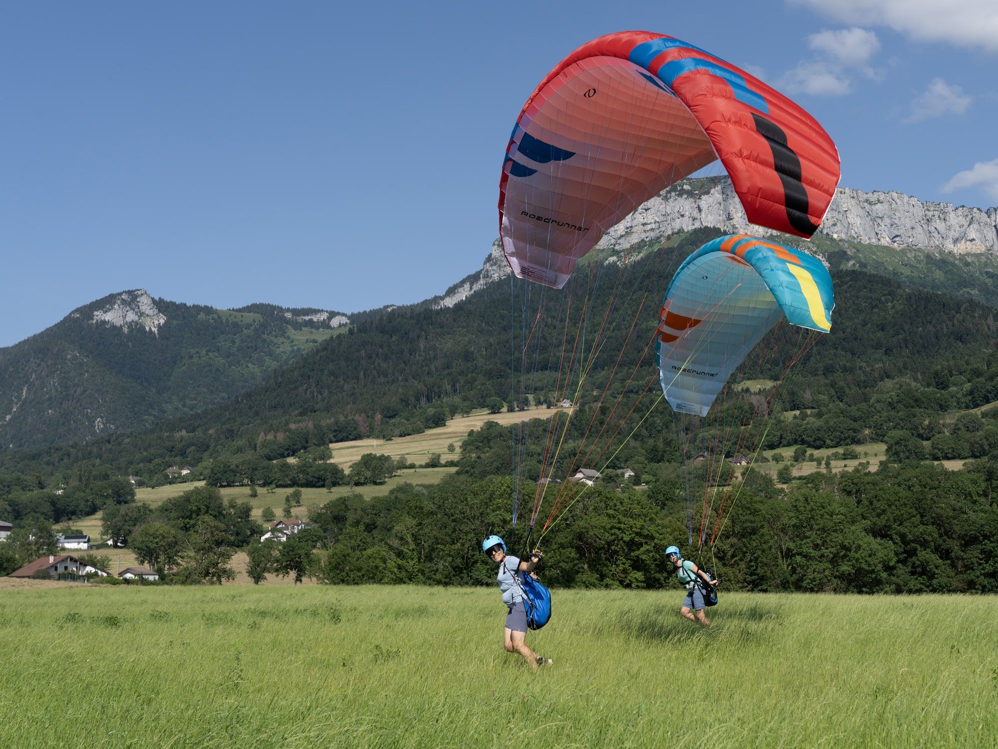 Ozone Roadrunner — Kiting Paraglider